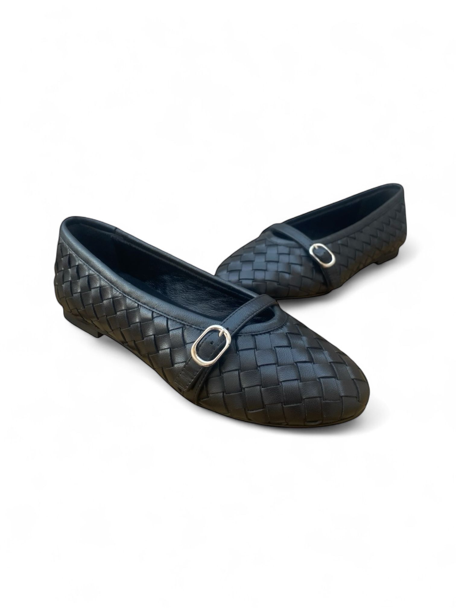 bb9dc508-6456-424c-a215-6480261d35b3